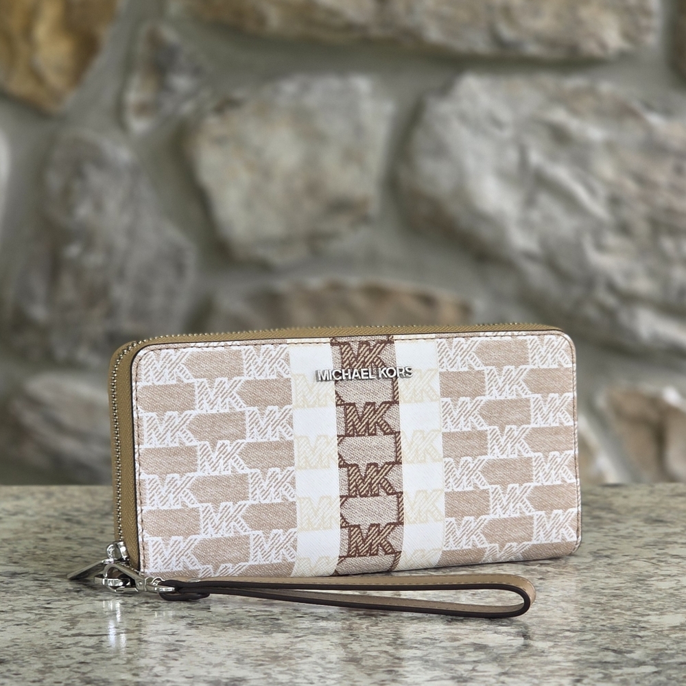 Michael Kors Jet Set Logo Center Stripe Continental Wallet Wristlet